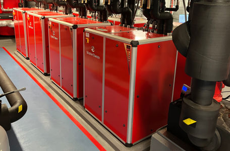 Chlazení urychlovače částic v Ústavu jaderné fyziky