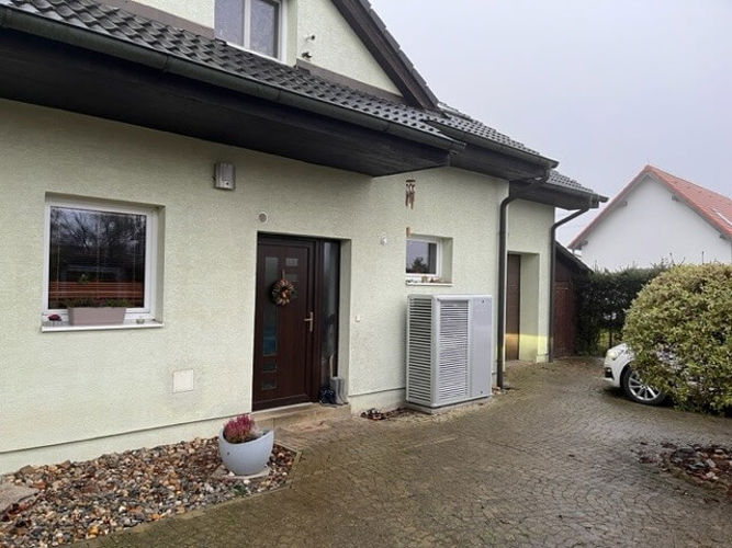 Rodinný dům v Pticích