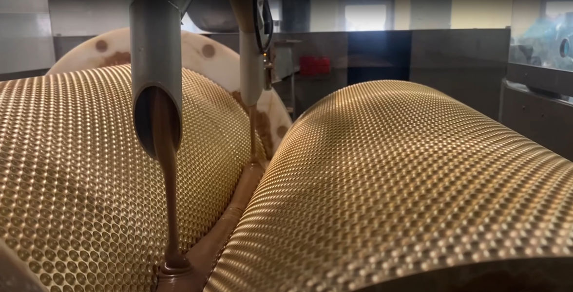 Chlazení a zpětné využívání tepla v továrně na cukrovinky POEX