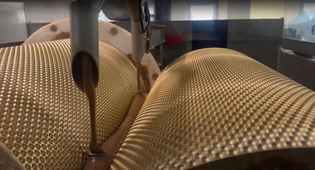 Chlazení a zpětné využívání tepla v továrně na cukrovinky POEX