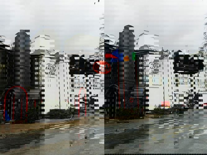 Chlazení a rekuperace tepla ve výrobě cukrovinek Candy Plus