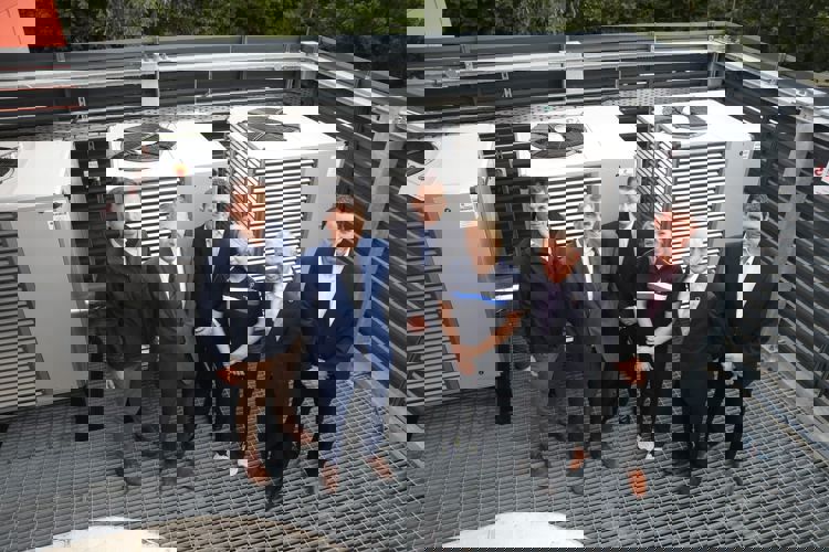 Modernizace plaveckého bazénu St. Michaels Leisure Centre