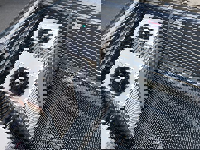 Modernizace plaveckého bazénu St. Michaels Leisure Centre