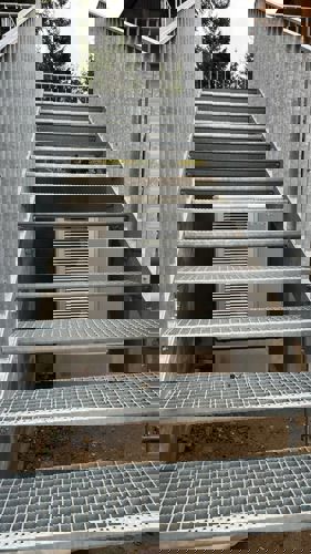 Vytápění cukrárny a rodinného domu v Krušných horách